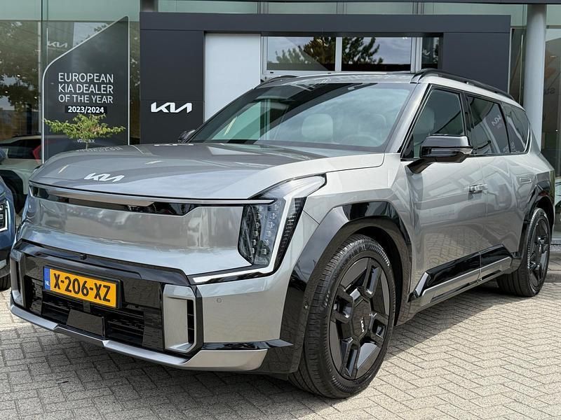 Grijs Gebruikt 2024 Kia EV9 GT-Line SUV | € 69.950 (Eerlijke prijs) - Afbeelding 1/3