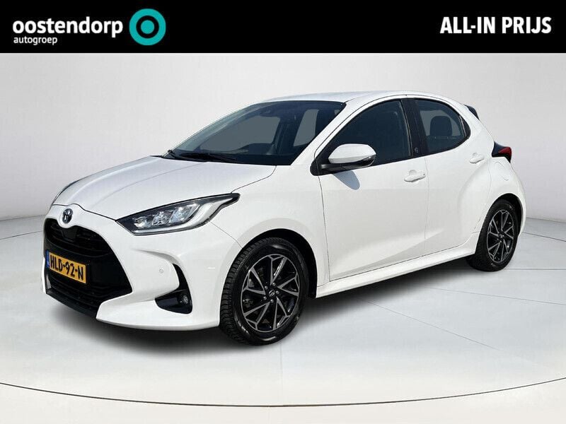 Wit Gebruikt 2023 Toyota Yaris Hybrid Hatchback | € 22.650 (Eerlijke prijs) - Afbeelding 1/4