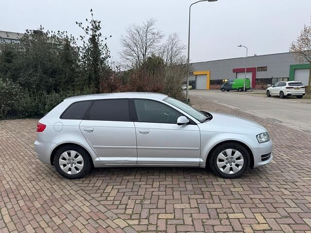 Occasion Audi A3 Sportback Attraction 105 PK (77 kW) 2012 Grijs Hatchback
