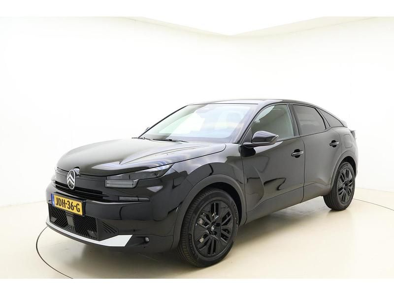 Zwart Nieuw 2025 Citroën C4 SUV | € 37.645 (Duur) - Afbeelding 1/1