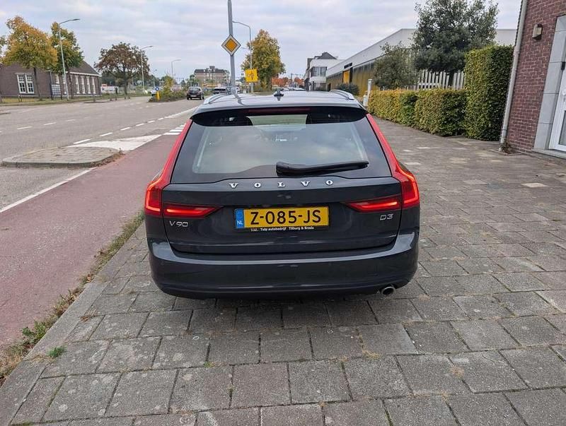 Occasion Volvo V90 Momentum 150 PK (110 kW) 2019 Grijs Stationwagen