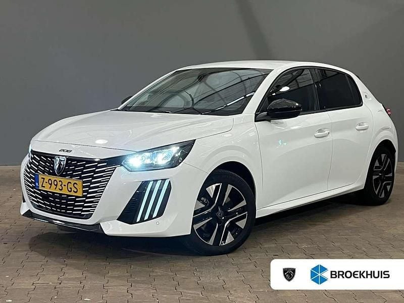 Wit Gebruikt 2024 Peugeot e-208 Style Hatchback | € 20.400 (Goede deal) - Afbeelding 1/4