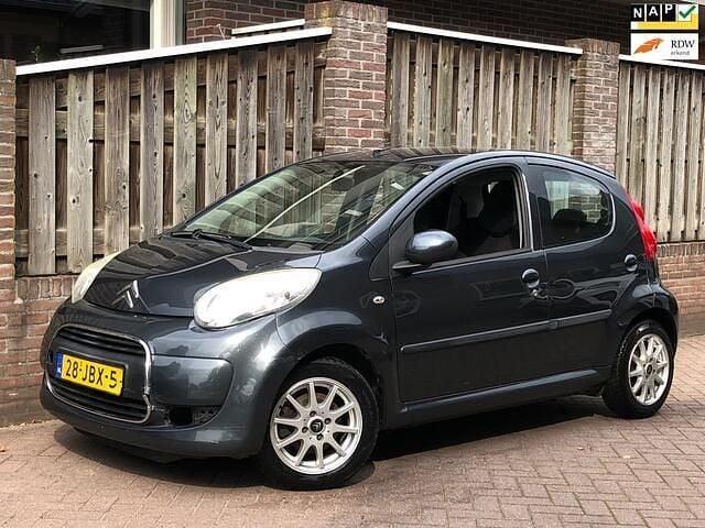 Grijs Gebruikt 2009 Citroën C1 Hatchback | € 1.199 (Eerlijke prijs) - Afbeelding 1/4