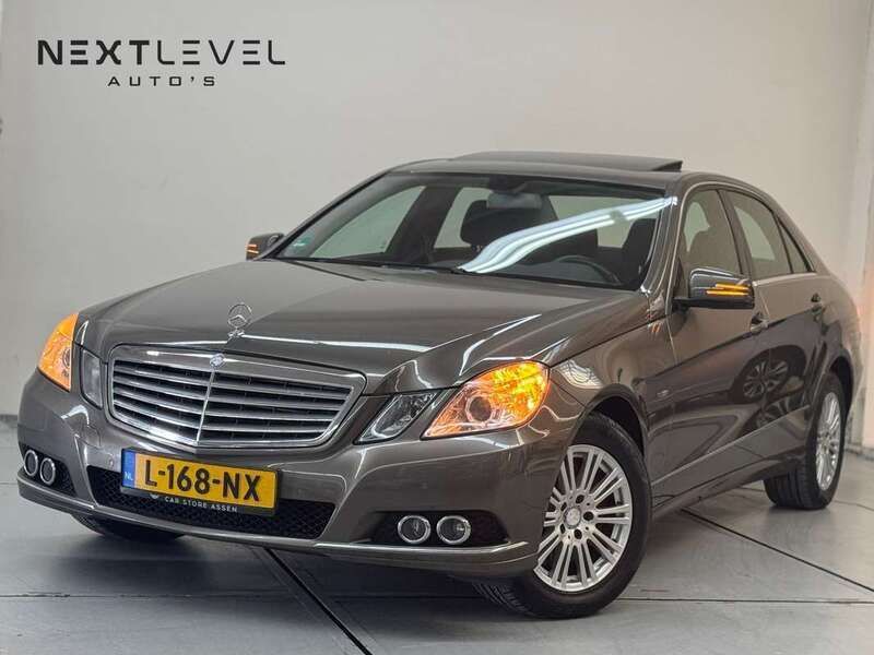 Bruin Gebruikt 2009 Mercedes E350 Elegance Sedan | € 14.250 (Iets duurder) - Afbeelding 1/4