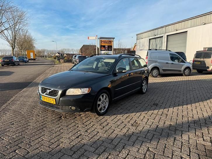 Occasion 2009 Volvo V50 Stationwagen | € 2.295 (Goede deal) - Afbeelding 1/4
