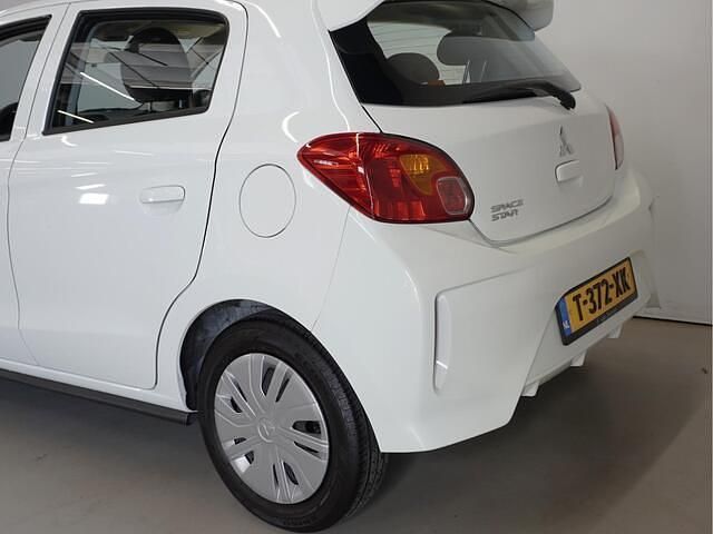 Wit Gebruikt 2023 Mitsubishi Space Star Hatchback | € 15.250 (Iets duurder) - Afbeelding 1/1