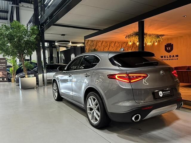 Occasion Alfa Romeo Stelvio 280 PK (205 kW) 2017 Grijs (metallic) SUV