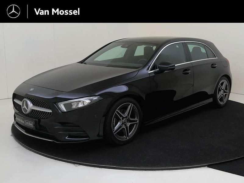 Zwart Gebruikt 2019 Mercedes A180 Business Hatchback | € 24.940 (Eerlijke prijs) - Afbeelding 1/4