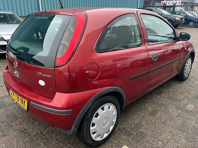 Occasion Opel Corsa 80 PK (58 kW) 2006 Rood Hatchback