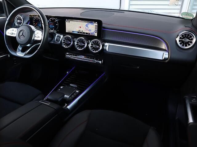 Occasion Mercedes EQB300 AMG line 167 kW (228 PK) 2022 Zwart SUV