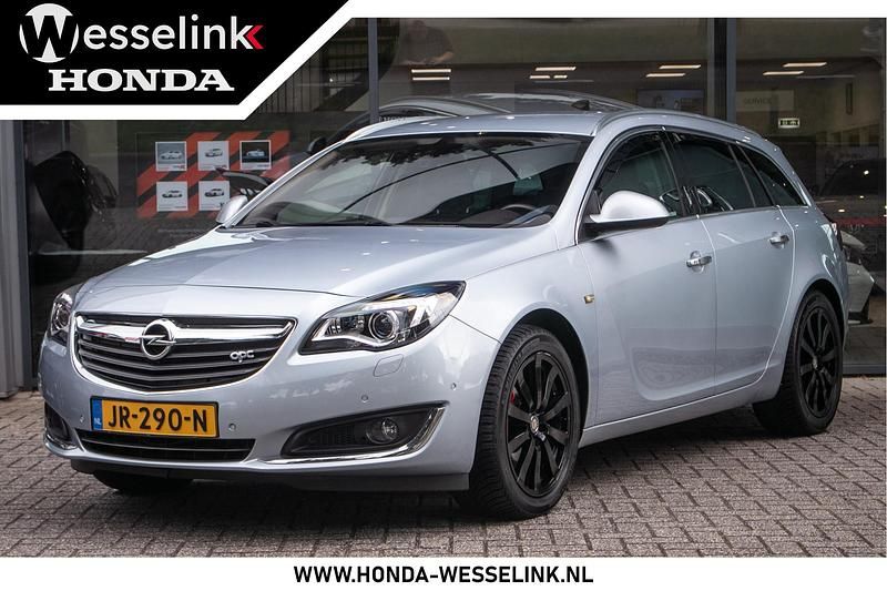 Grijs Gebruikt 2016 Opel Insignia Innovation Stationwagen | € 12.950 (Duur) - Afbeelding 1/4