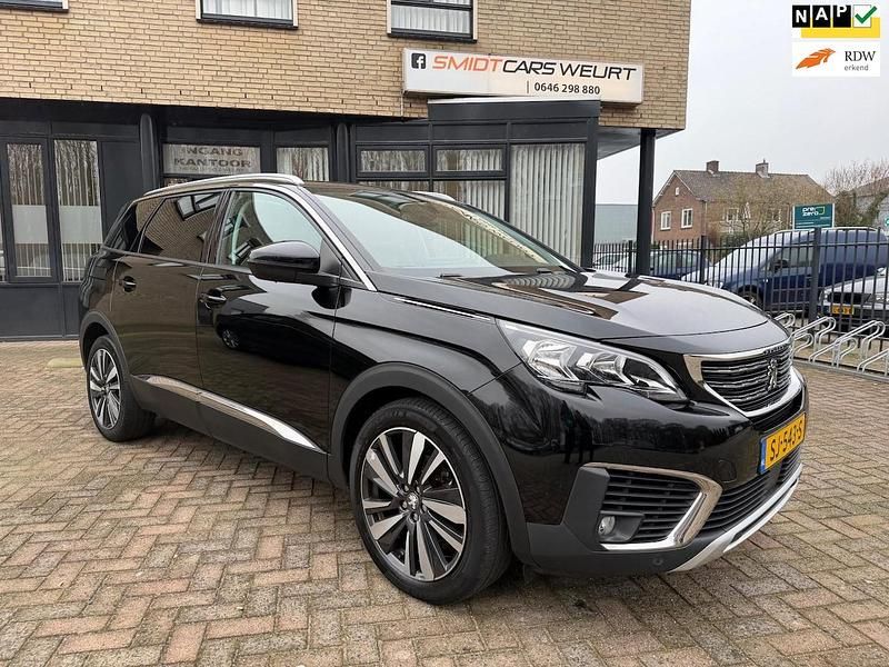 Zwart (metallic) Occasion 2018 Peugeot 5008 Premium SUV | € 13.950 (Goede deal) - Afbeelding 1/4