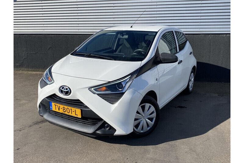 Gebruikt 2018 Toyota Aygo Hatchback | € 10.248 (Goede deal) - Afbeelding 1/1