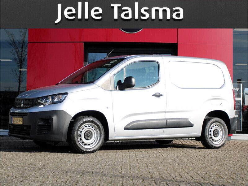 Grijs Gebruikt 2020 Peugeot Partner Premium MPV | € 8.945 (Super prijs) - Afbeelding 1/4