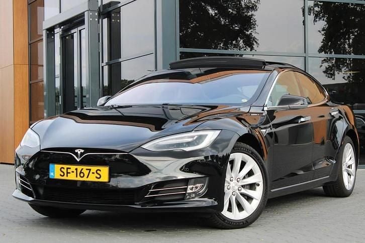 Zwart Gebruikt 2018 Tesla Model S Hatchback | € 25.950 (Goede deal) - Afbeelding 1/4