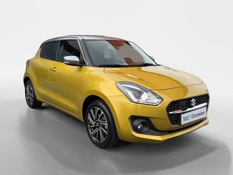 Occasion Suzuki Swift Style 83 PK (61 kW) 2022 Geel Hatchback