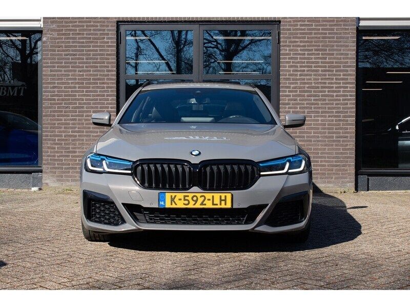 Occasion BMW 530 M Sport 263 PK (193 kW) 2021 Grijs, metallic lak Stationwagen