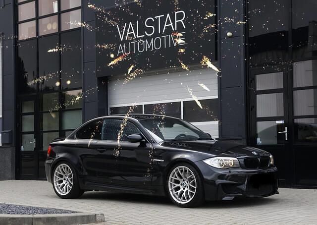 Zwart Gebruikt 2016 Citroën C4 Business Class SUV | € 10.950 (Goede deal) - Afbeelding 1/3