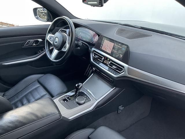 Occasion BMW 320e M Sport 2021 Zwart Sedan