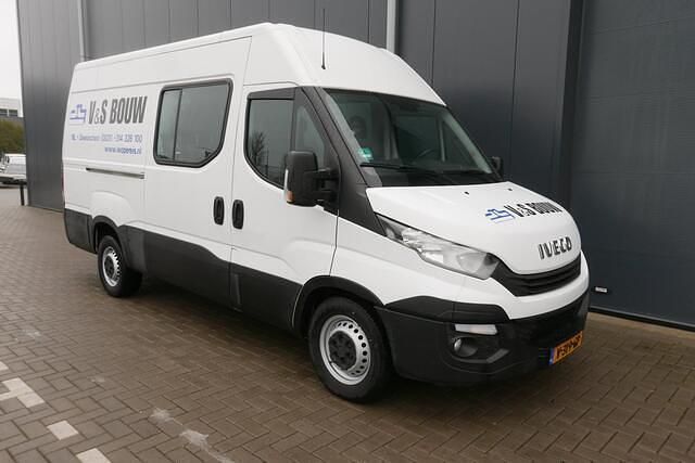 Wit Occasion 2017 Iveco Daily Van | € 9.750 (Super prijs) - Afbeelding 1/4