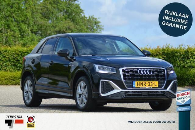 Zwart Gebruikt 2023 Audi Q2 S-Line SUV | € 32.950 (Eerlijke prijs) - Afbeelding 1/4