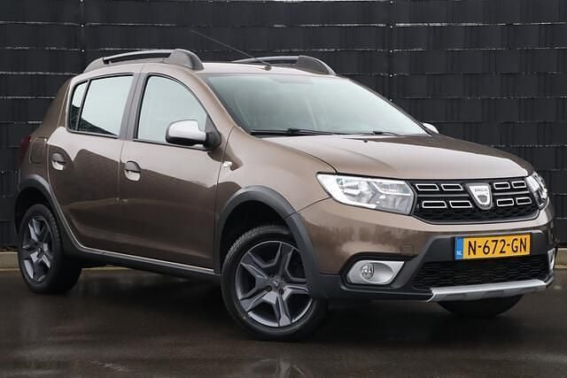 Occasion Dacia Sandero Stepway 90 PK (66 kW) 2018 Bruin Hatchback