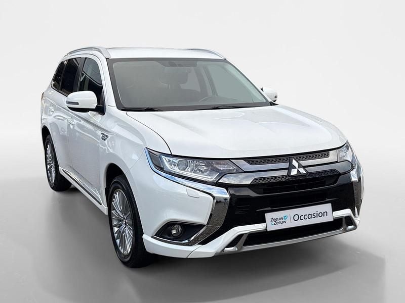 Occasion Mitsubishi Outlander P-HEV 68 PK (50 kW) 2020 Wit SUV