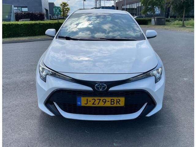 Occasion Toyota Corolla Business Edition 98 PK (72 kW) 2020 Wit Hatchback