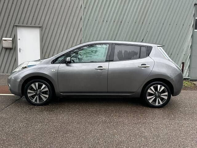 Occasion Nissan Leaf Tekna 80 kW (109 PK) 2016 Grijs Hatchback