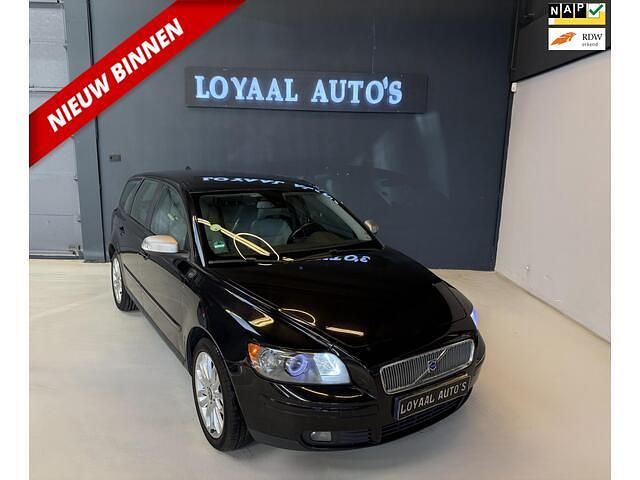 Zwart Occasion 2007 Volvo V50 Stationwagen | € 1.999 (Eerlijke prijs) - Afbeelding 1/4