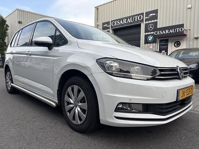 Wit Gebruikt 2016 VW Touran MPV | € 8.999 (Goede deal) - Afbeelding 1/4