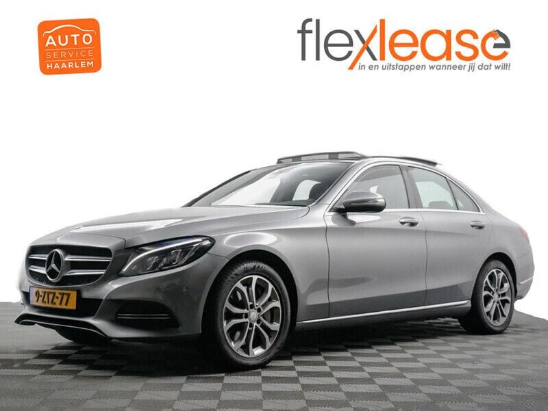 Grijs Gebruikt 2015 Mercedes C350e Prestige Sedan | € 16.900 (Iets duurder) - Afbeelding 1/4