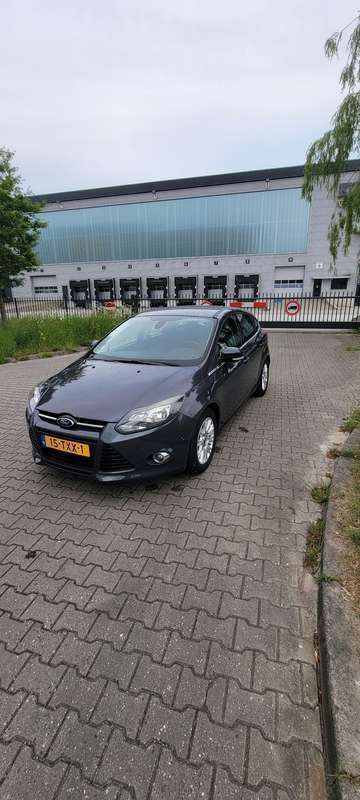 Gebruikt 2012 Ford Focus Trend Sedan | € 5.500 (Eerlijke prijs) - Afbeelding 1/4