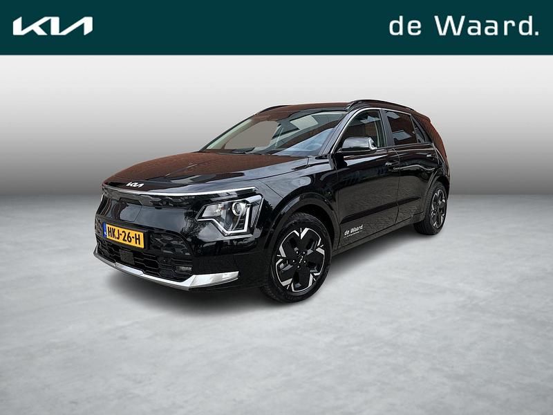 Zwart Gebruikt 2025 Kia Niro Advance SUV | € 37.950 (Eerlijke prijs) - Afbeelding 1/3