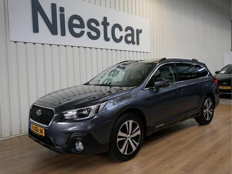Occasion Subaru Outback Premium 176 PK (129 kW) 2020 Grijs (metallic) Stationwagen