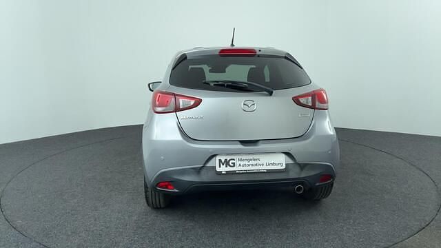 Occasion Mazda 2 90 PK (66 kW) 2015 Aluminum metallic (38p) Hatchback
