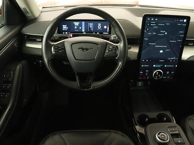 Occasion Ford Mustang Mach-E 202 kW (276 PK) 2021 Rood SUV