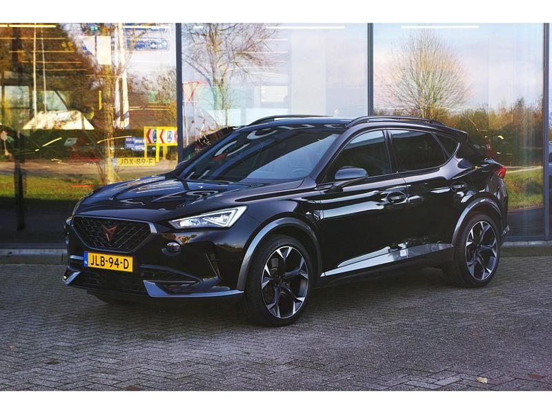 Zwart Gebruikt 2022 Cupra Formentor VZ SUV | € 27.400 (Eerlijke prijs) - Afbeelding 1/4
