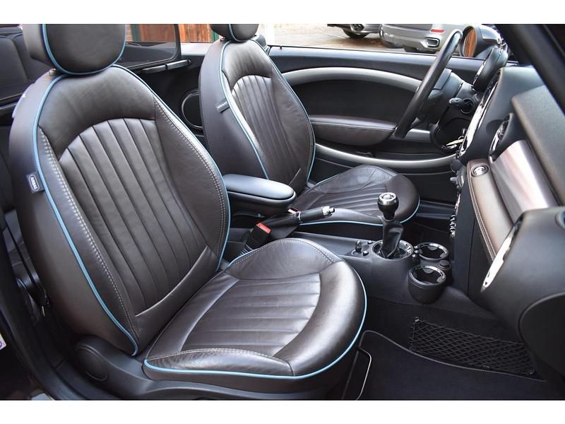 Occasion Mini Cooper Cabriolet 123 PK (90 kW) 2013 Bruin Cabriolet