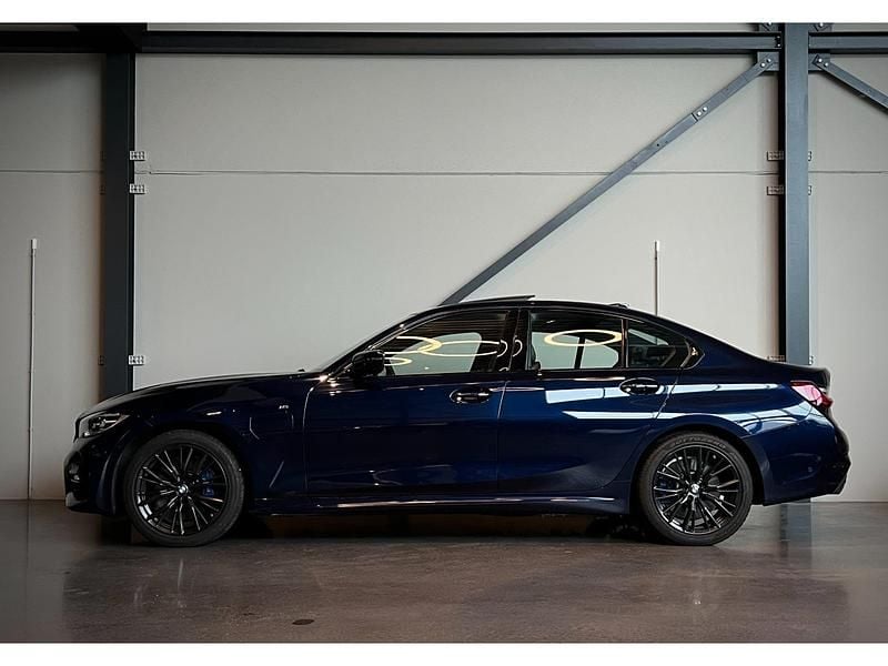Occasion BMW 330 184 PK (135 kW) 2020 Blauw Sedan