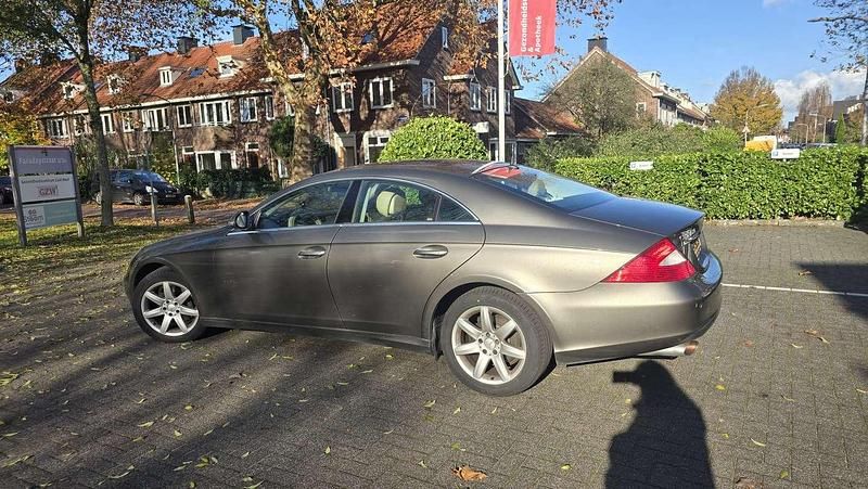 Occasion Mercedes CLS350 272 PK (200 kW) 2006 Grijs Sedan