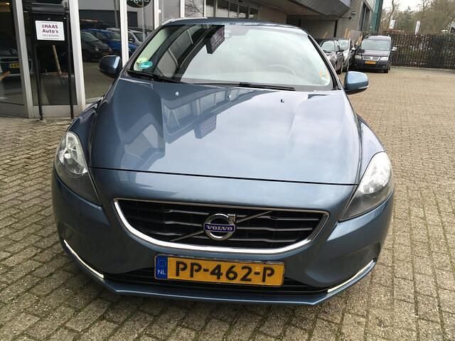 Occasion Volvo V40 Momentum 114 PK (83 kW) 2013 Grijs Hatchback