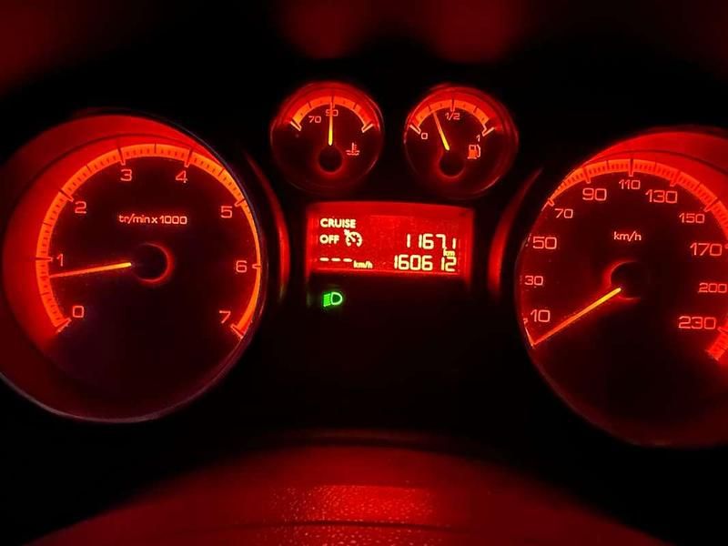 Grijs Gebruikt 2010 Peugeot 308 Hatchback | € 3.500 (Eerlijke prijs) - Afbeelding 1/4