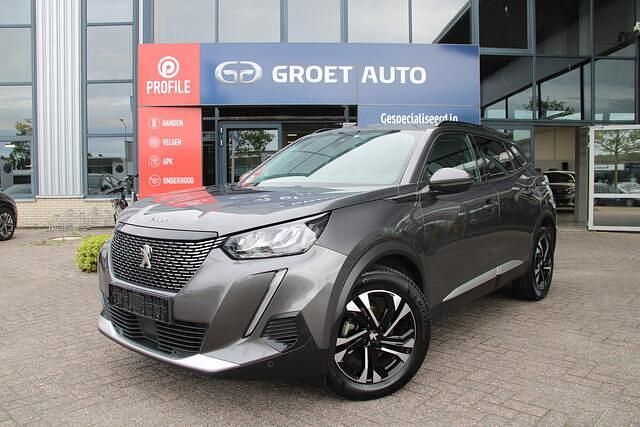 Grijs Gebruikt 2021 Peugeot 2008 Allure SUV | € 20.400 (Eerlijke prijs) - Afbeelding 1/4