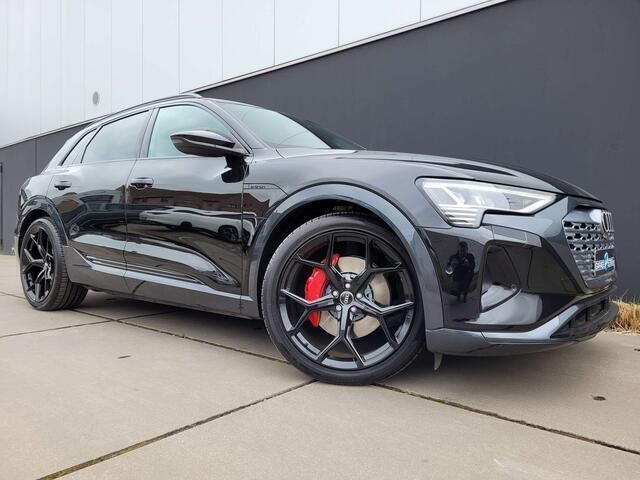 Zwart Gebruikt 2023 Audi Q8 e-tron S-Line SUV | € 64.890 (Super prijs) - Afbeelding 1/4