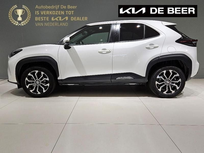 Wit Occasion 2022 Toyota Yaris Cross Edition SUV | € 24.845 (Eerlijke prijs) - Afbeelding 1/4
