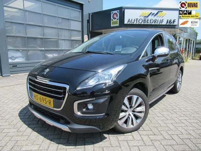 Zwart Occasion 2016 Peugeot 3008 MPV | € 8.950 (Eerlijke prijs) - Afbeelding 1/4