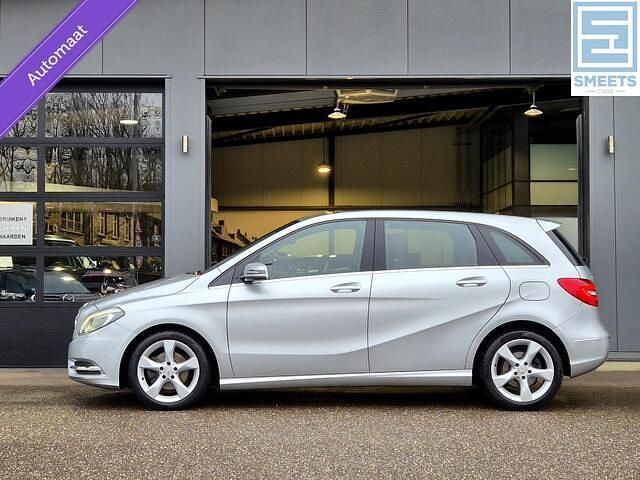 Occasion Mercedes B200 Ambition 157 PK (115 kW) 2013 Zilver MPV