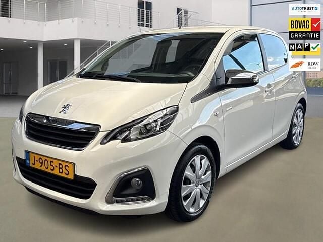 Wit Gebruikt 2020 Peugeot 108 Style Hatchback | € 8.750 (Eerlijke prijs) - Afbeelding 1/4