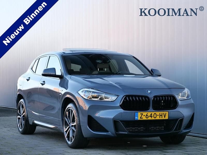 Grijs Gebruikt 2022 BMW X2 Executive SUV | € 32.950 (Eerlijke prijs) - Afbeelding 1/4